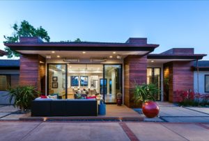 Contemporary Home by Architect Mark D. Lyon